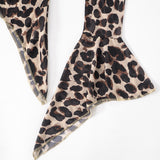 Top de manga larga acampanada con cuello en V y lazo anudado con estampado de leopardo 