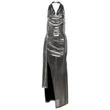 Robe longue métallique à col bénitier et boutons fendus 