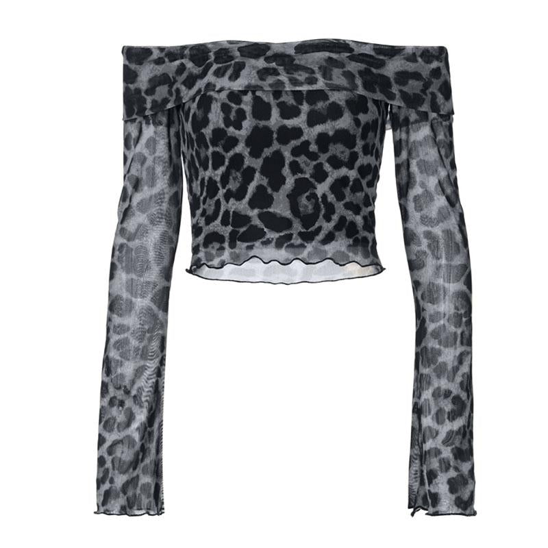 Top con volantes y estampado de leopardo con hombros descubiertos y manga larga 