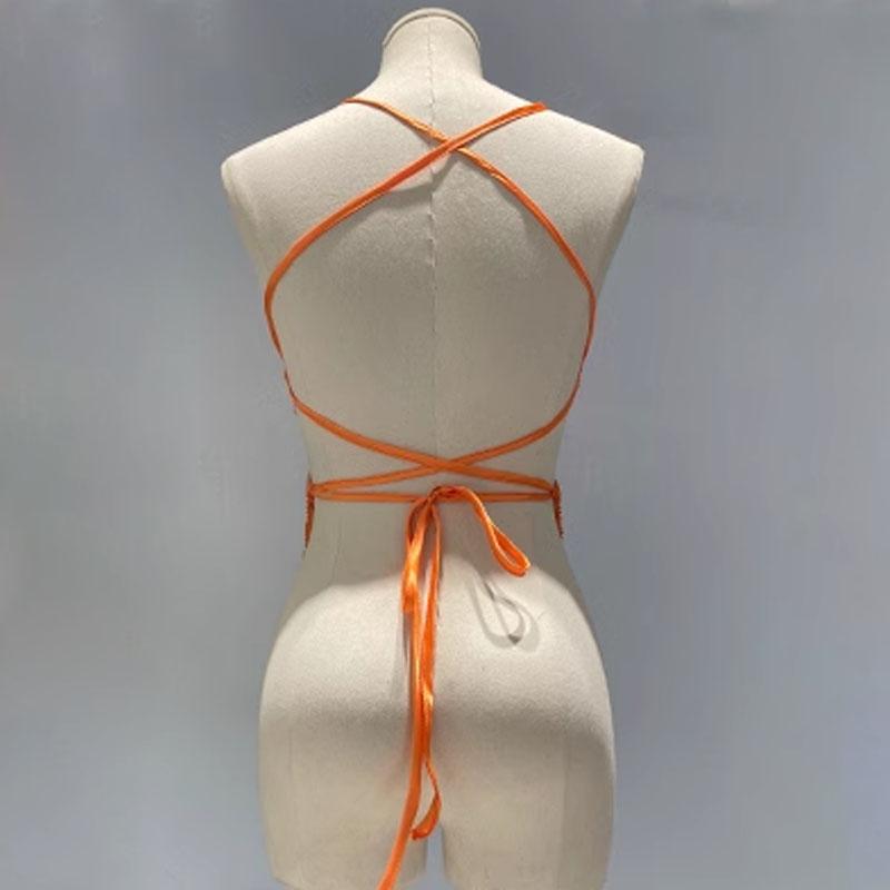 Haut caraco à col en V profond et dos croisé pailleté à nouer soi-même 