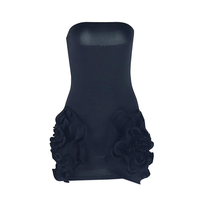 Mini-robe tube unie à dos nu avec appliques florales 