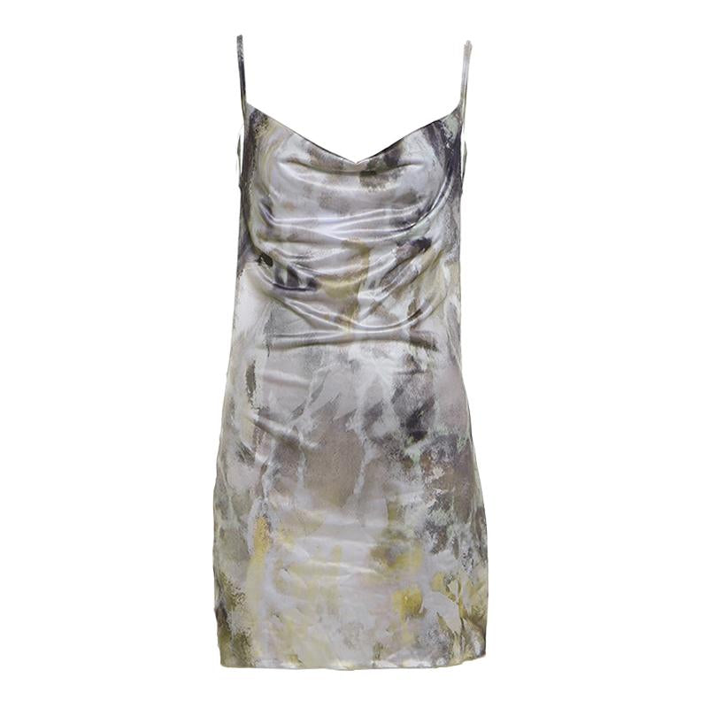 Mini-robe camisole contrastée à imprimé col bénitier et dos nu 