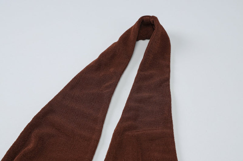 Top con abertura fruncida y cuentas con escote en V profundo y halter 