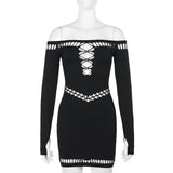 Robe mini ajourée à manches longues et épaules dénudées 