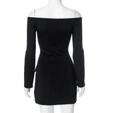 Vestido mini con botones, manga larga y hombros descubiertos 