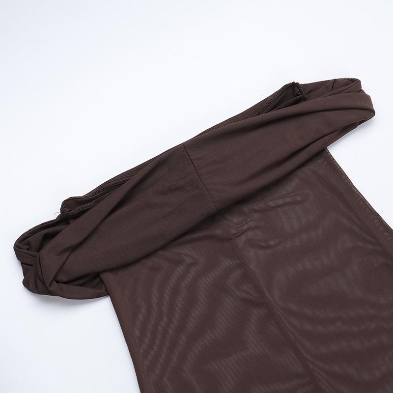 Robe longue transparente en maille froncée à épaules dénudées 