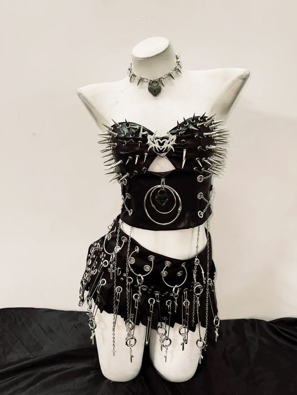 Hollow out o ring cross applique pleated A line mini skirt