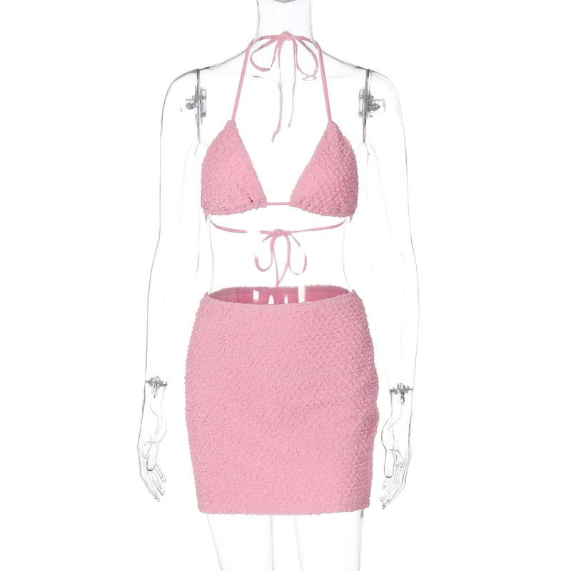 Textured halter self tie v neck solid mini skirt set