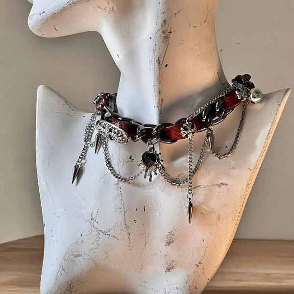 Rivet heart decor PU leather choker necklace