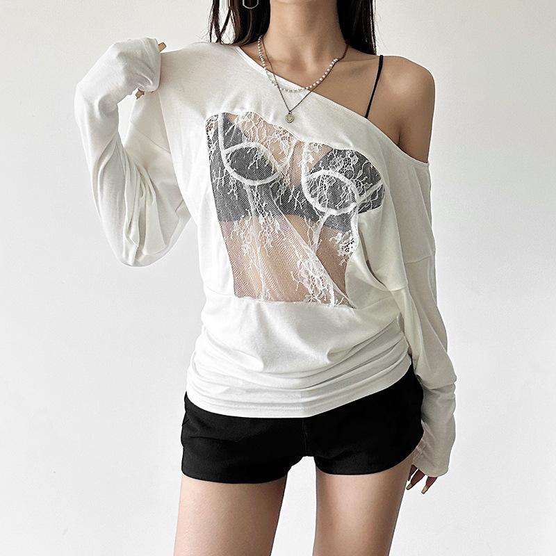 Top liso transparente de encaje de manga larga irregular 