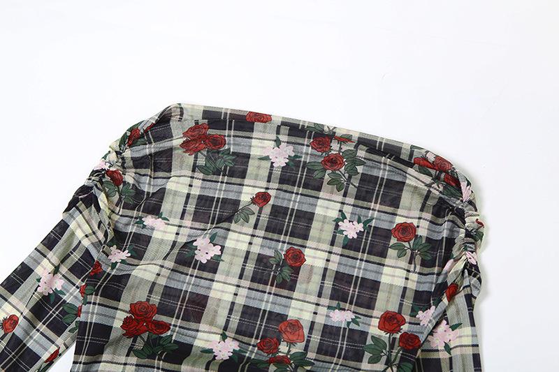Vestido midi con volantes, estampado floral y hombros descubiertos de manga larga 