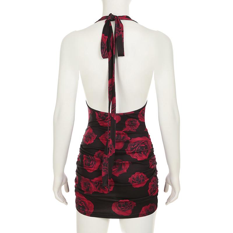 Mini-robe froncée à col en U et à imprimé floral 