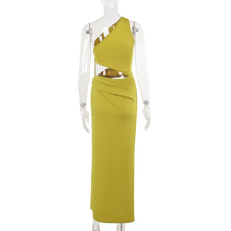 Vestido mini de un solo hombro fruncido con abertura y hueco irregular 