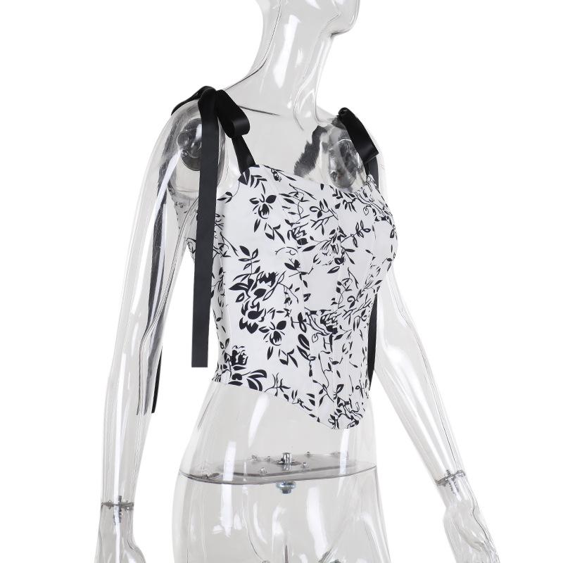 Self tie u neck ribbon print contrast cami top