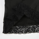 Haut camisole dos nu à col en V et ourlet en dentelle perlée 