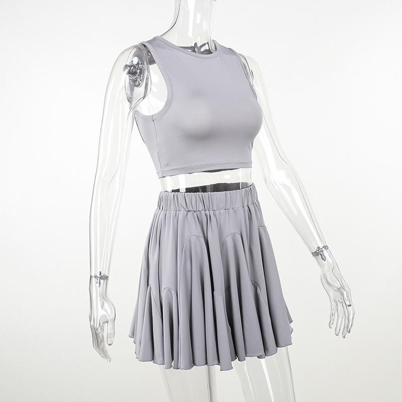 Conjunto de minifalda lisa con cuello redondo, fruncido y espalda descubierta 
