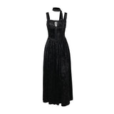 Vestido largo de terciopelo con escote cuadrado cruzado y dobladillo de encaje 