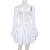 Vestido mini de manga larga con cuello cuadrado y fruncido con lazo 