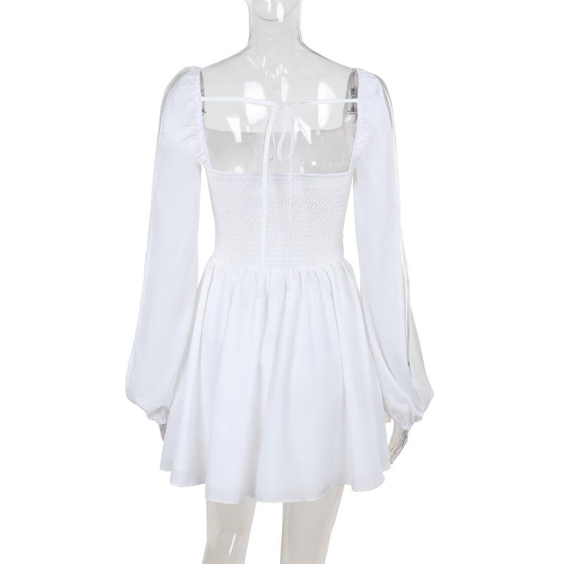 Vestido mini de manga larga con cuello cuadrado y fruncido con lazo 