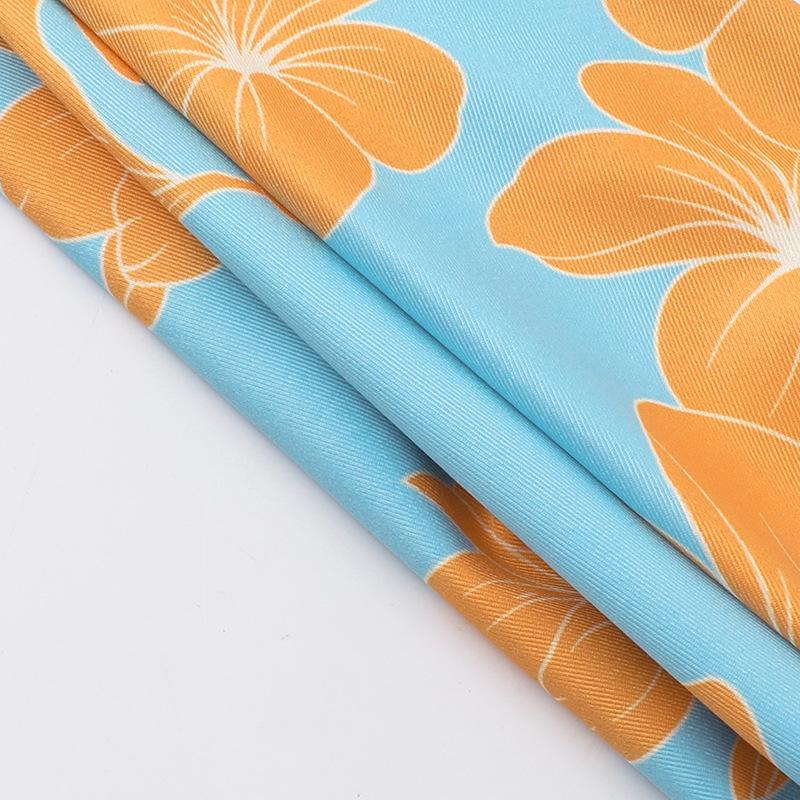 Self tie halter flower print backless contrast top