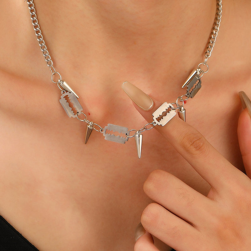 Cross rivet pendant decor choker necklace