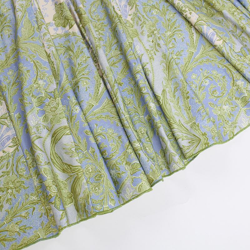 Vestido largo camisola con estampado floral en contraste y cuello en U 