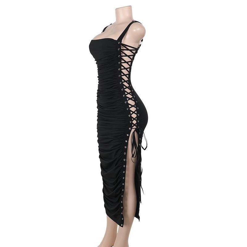 Vestido midi fruncido con escote cuadrado, cordones y aberturas 