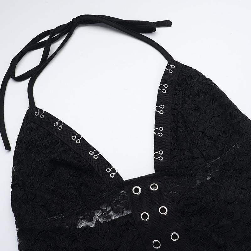 Robe longue froncée à col en V et licou en dentelle 