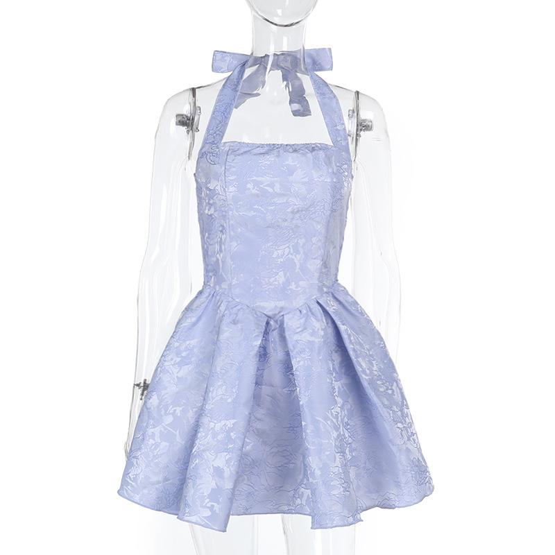 Vestido mini con cuello cuadrado fruncido y estampado halter 