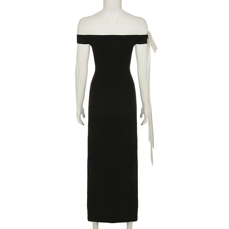 Robe longue à épaules dénudées et contraste irrégulier 