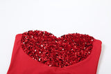 Robe mini tube froncée irrégulière à paillettes et col en cœur 