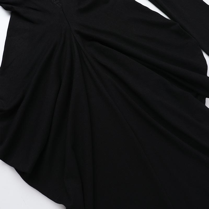 Robe longue froncée à manches longues et col en V avec ourlet en dentelle 