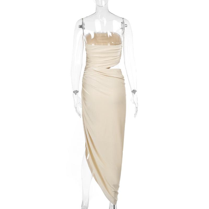 Vestido largo de tubo liso con frunces irregulares y huecos 