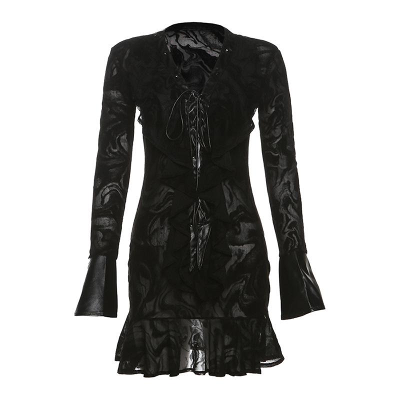 Vestido mini de manga larga con cuello en V, botones ondulados y lazo anudado 