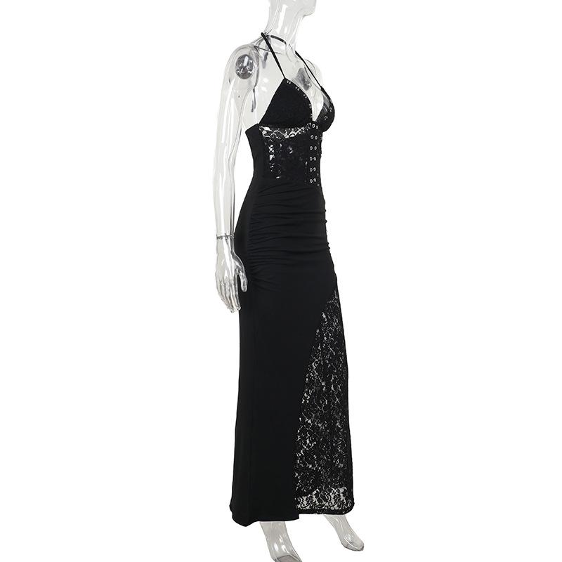 Robe longue froncée à col en V et licou en dentelle 