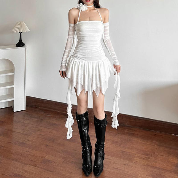 Mini-robe unie à manches longues et épaules dénudées 