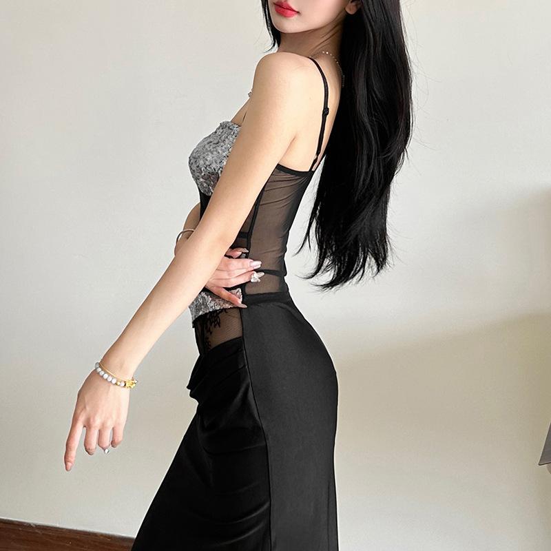 Haut camisole dos nu en maille à col en V pailleté 