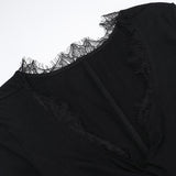 Robe longue froncée à manches longues et col en V avec ourlet en dentelle 