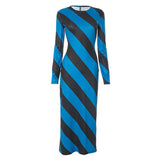 Robe midi à manches longues, col ras du cou et fentes en sergé imprimé 