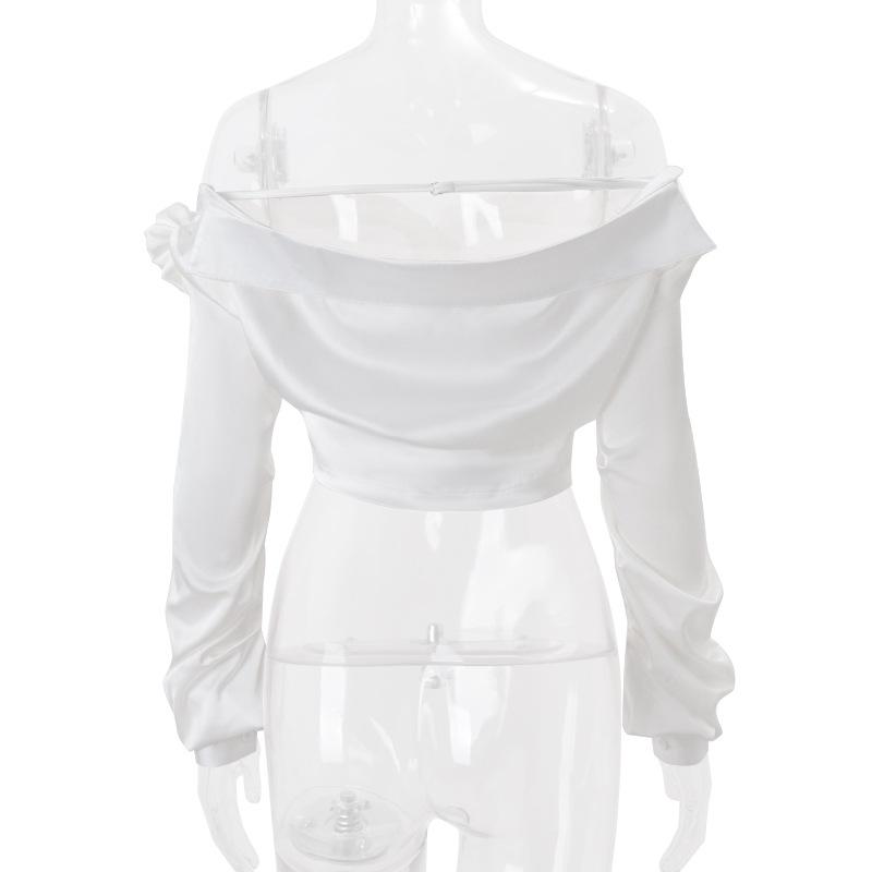 Blusa de manga larga con botones y apliques de flores en los hombros 