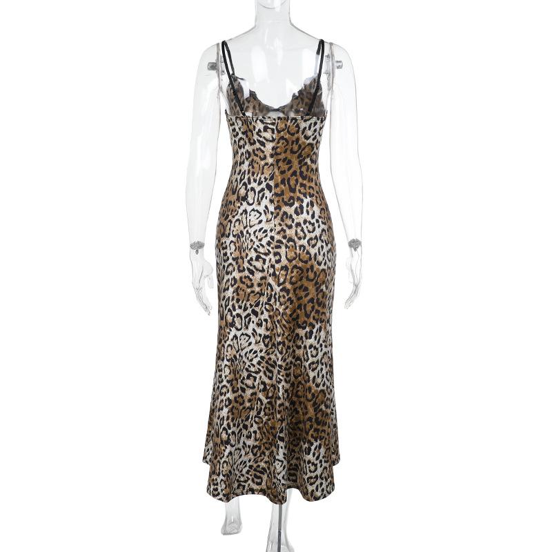 Robe midi à imprimé léopard avec ourlet en dentelle et col en V 