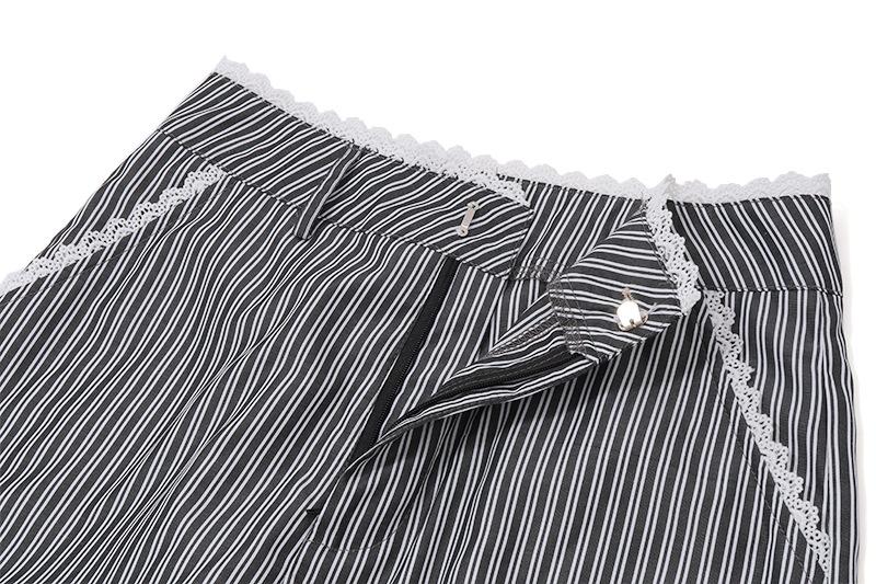 Ruched striped zip-up lace hem medium rise pant