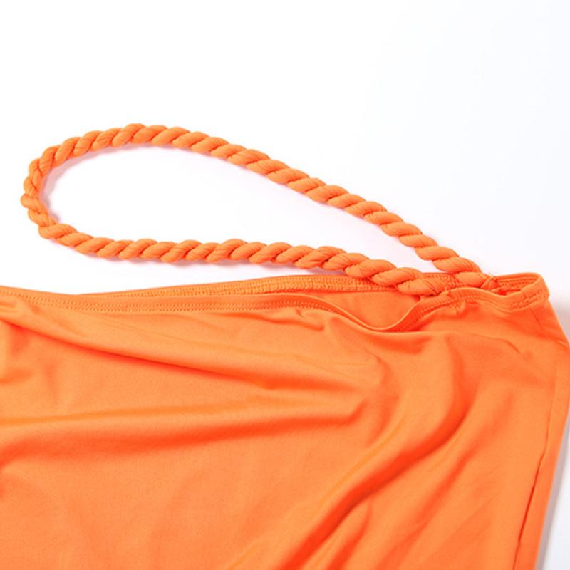 Conjunto de falda larga de tirantes con escote en V fruncido y hueco irregular 