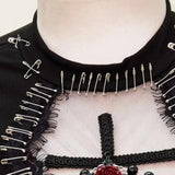 Haut en maille à col ras du cou et appliqué de fleurs perlées 
