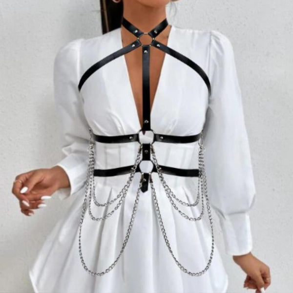 Harnais en cuir PU avec chaîne en métal et anneau en O