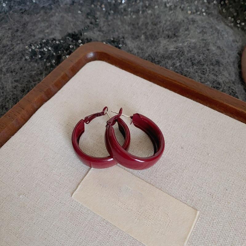 Pendientes con colgante de perla sintética con forma de corazón y lazo
