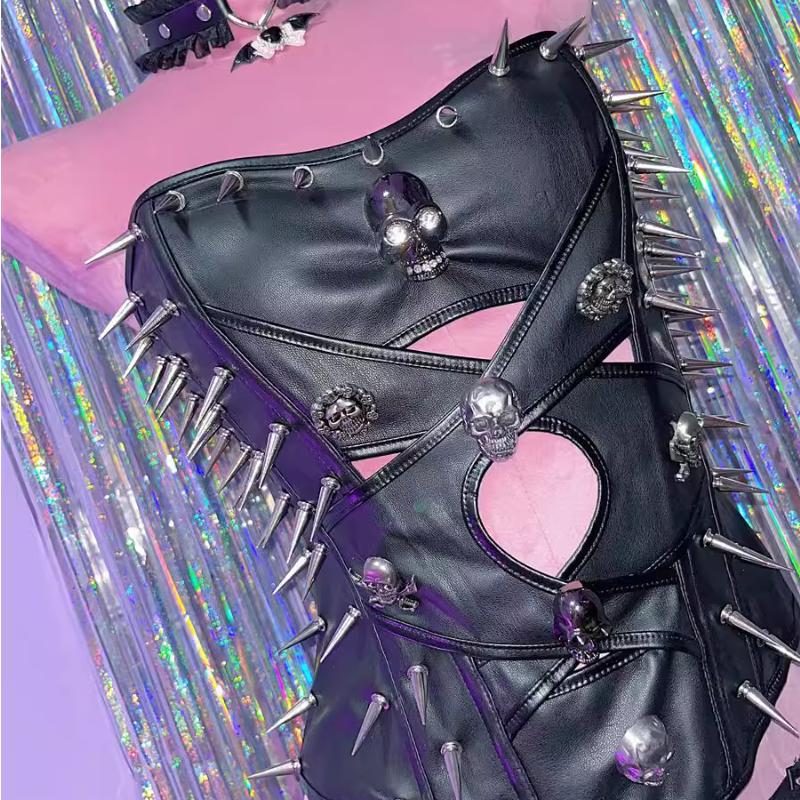 Top de tubo con apliques de calavera de cuero PU ahuecado 