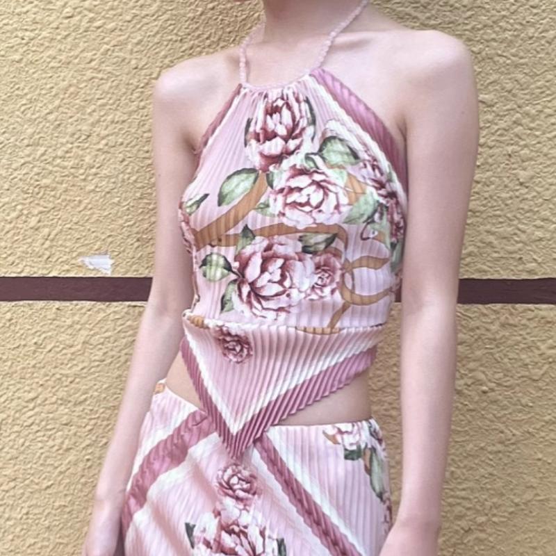 Ensemble jupe à volants et imprimé floral contrasté avec nœud papillon 