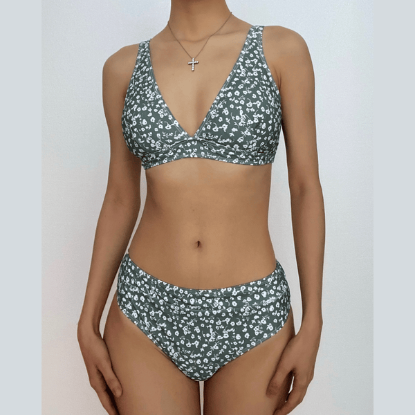 Traje de baño bikini sin mangas con cuello en V y estampado de flores 