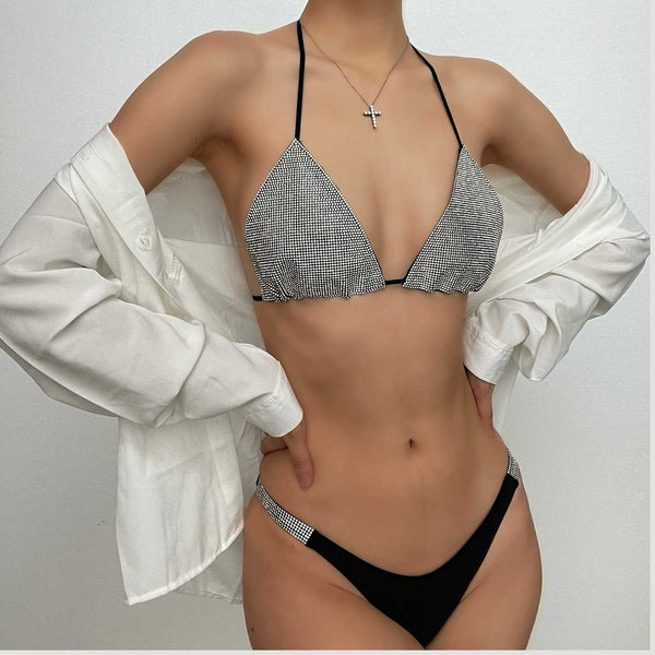 Traje de baño bikini con cuello en V, espalda descubierta y lazo en contraste 